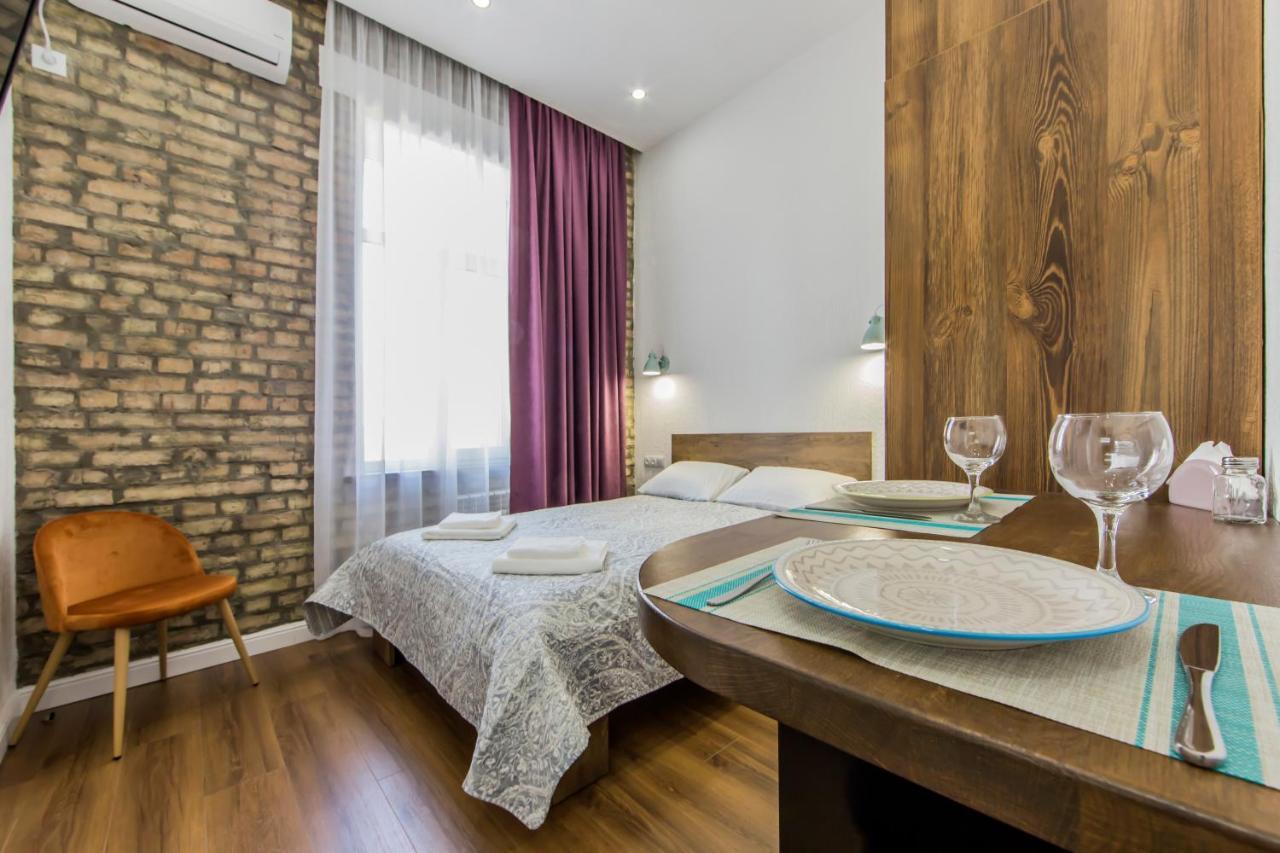 Kyiv City Loft Apart Hotel Bagian luar foto