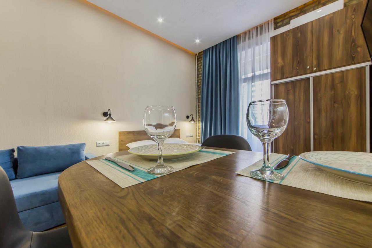 Kyiv City Loft Apart Hotel Bagian luar foto