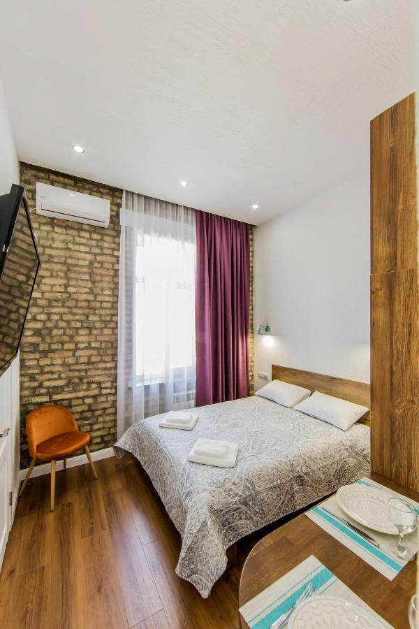 Kyiv City Loft Apart Hotel Bagian luar foto