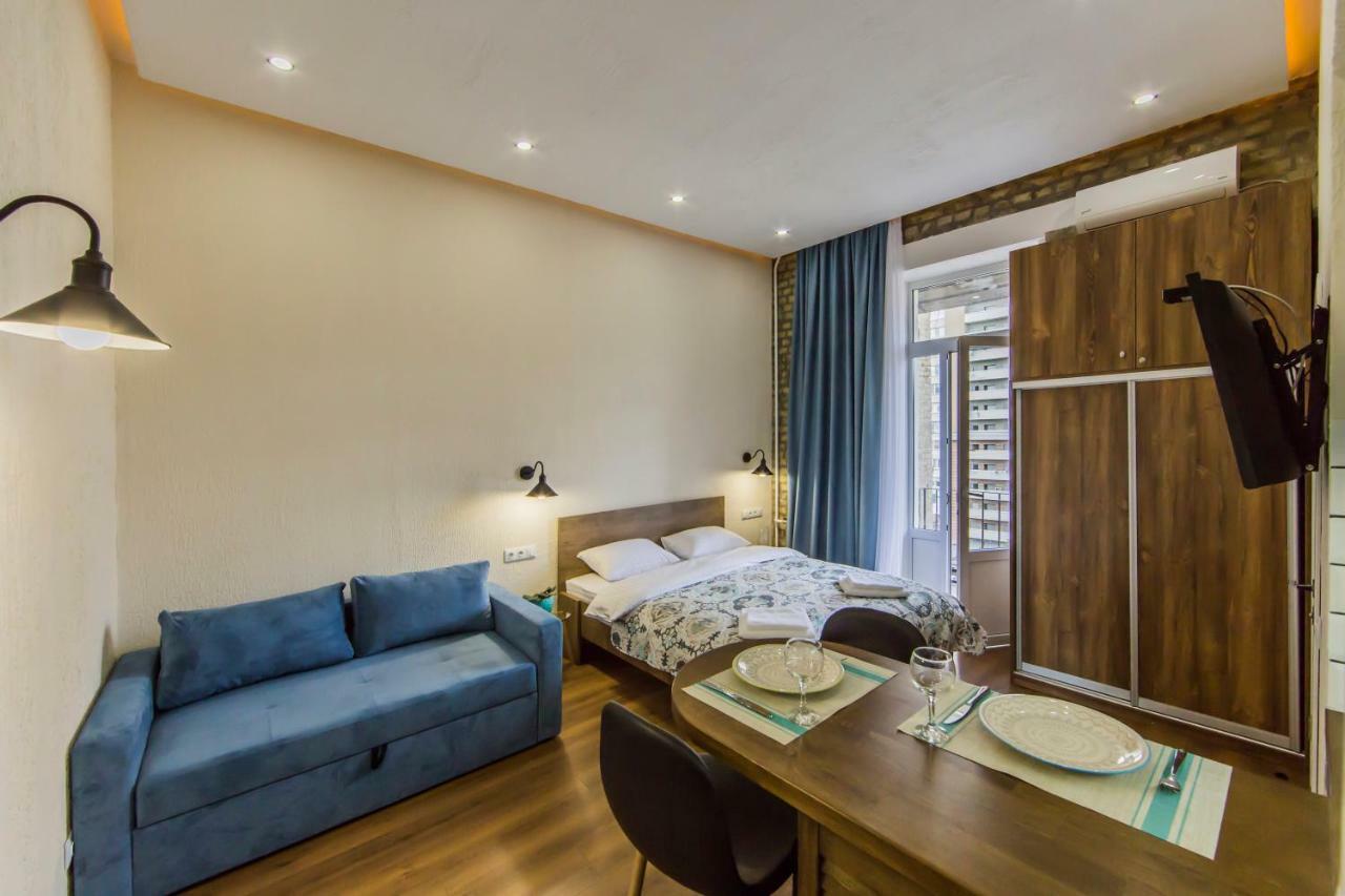 Kyiv City Loft Apart Hotel Bagian luar foto