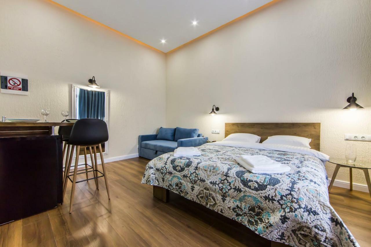 Kyiv City Loft Apart Hotel Bagian luar foto