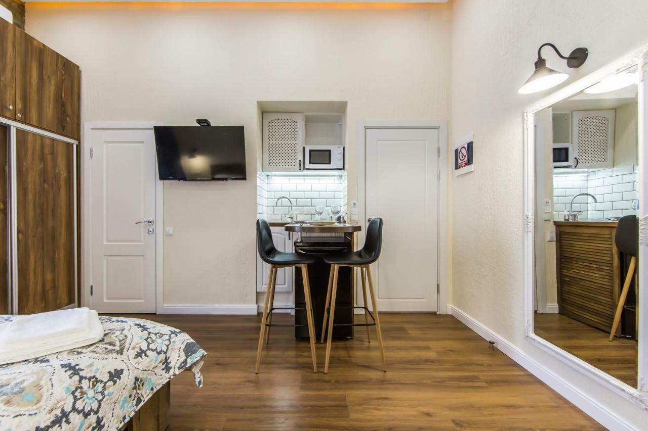 Kyiv City Loft Apart Hotel Bagian luar foto