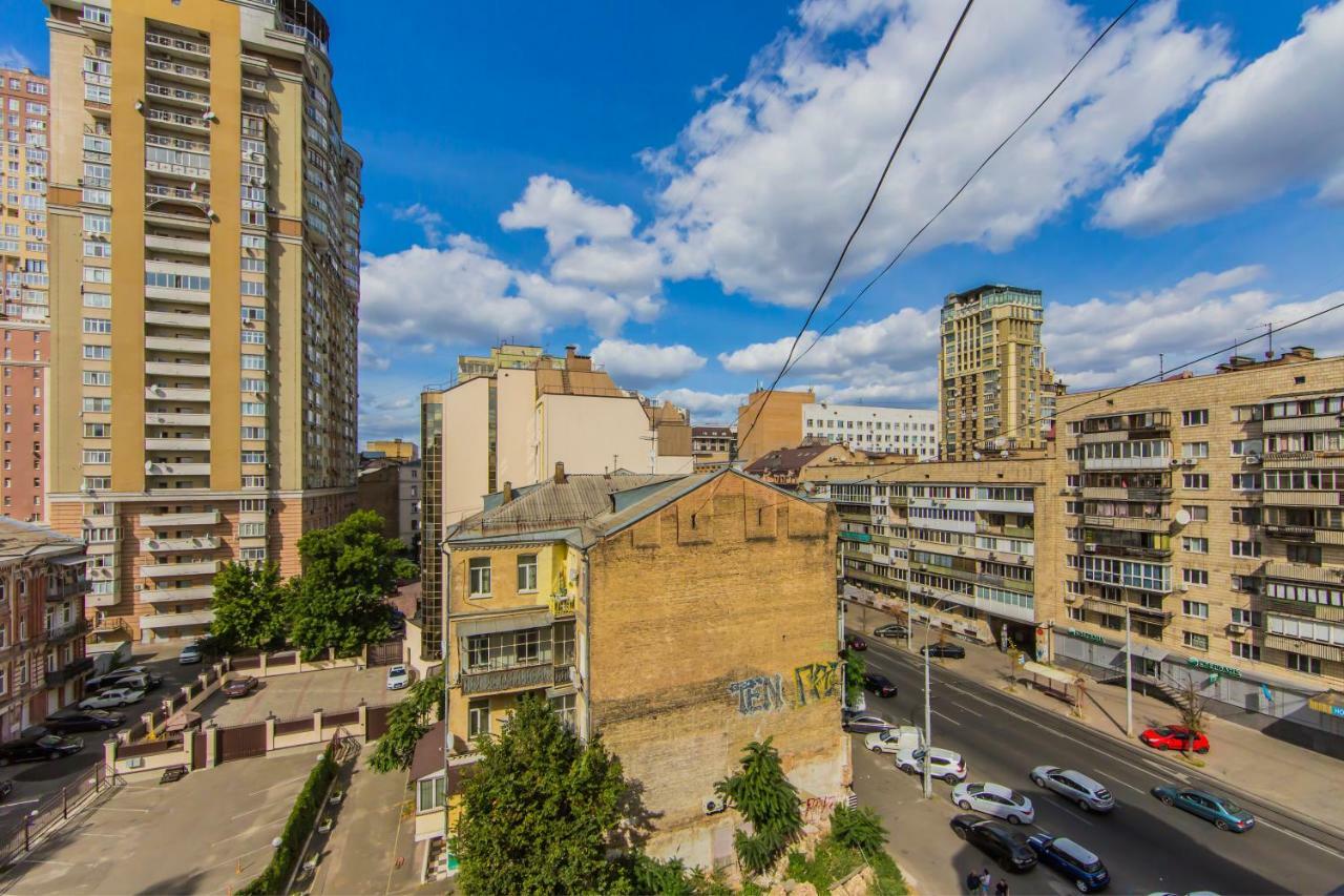 Kyiv City Loft Apart Hotel Bagian luar foto